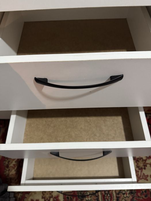 Срочно продам шкаф