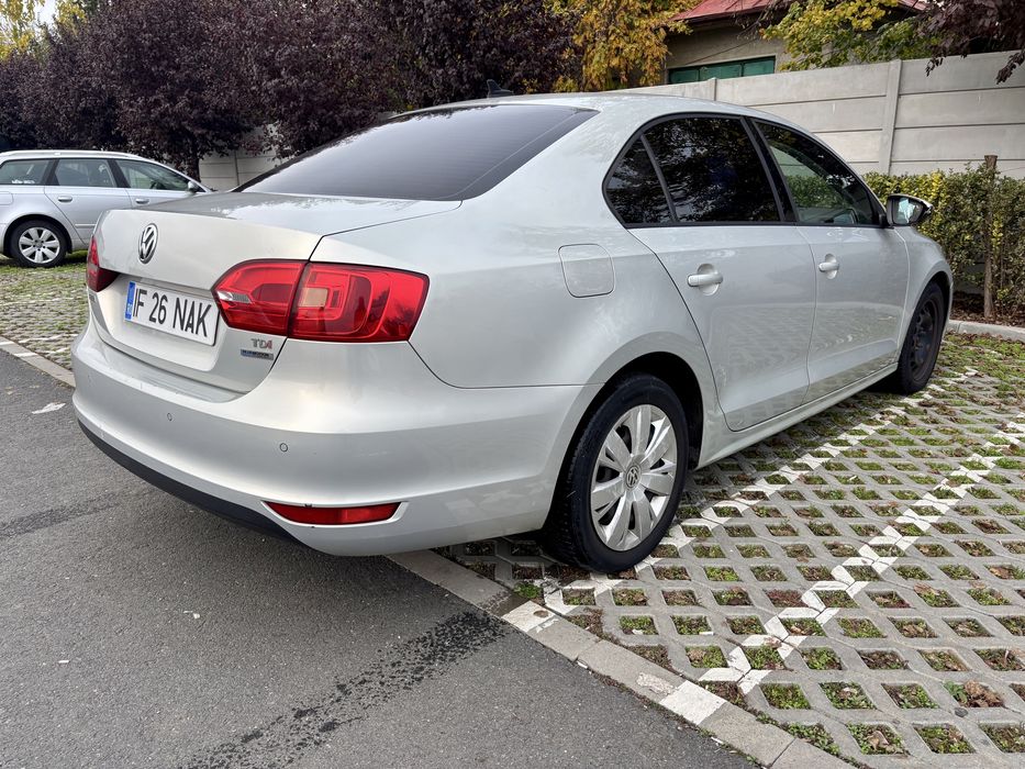 VW JETTA 2012 - 105CP - 1.6diesel