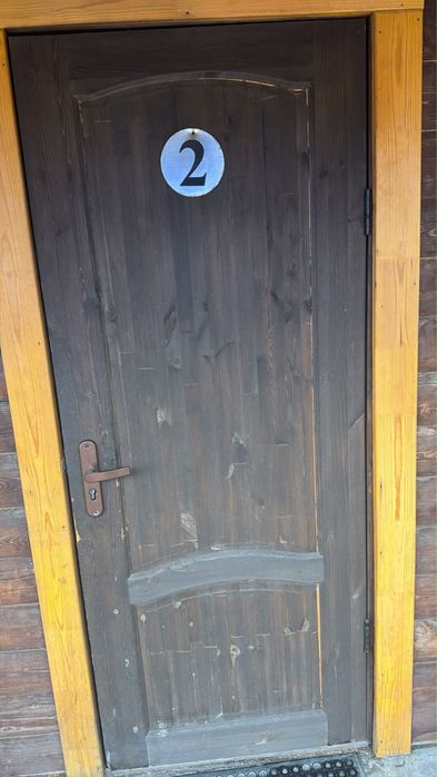 Продам деревяные двери