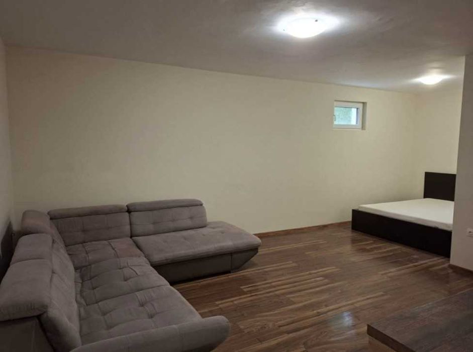 Дава се под наем Едностаен апартамент в София, Витоша - 45 кв.м за 447.78 € - Снимка #1