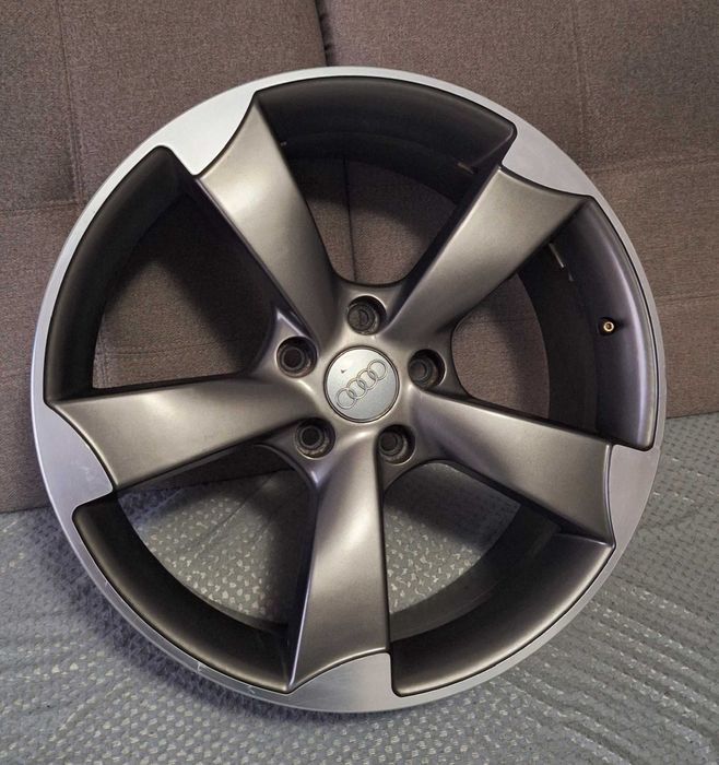 Janta Rotor 18" 5x112 ET 45