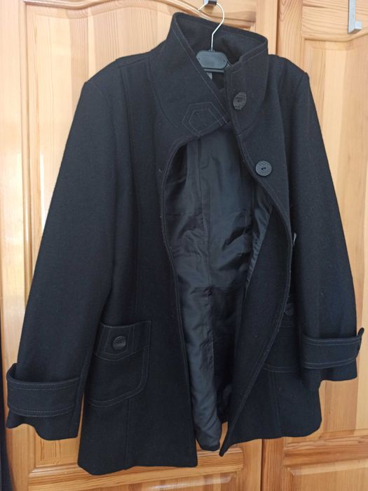 Вълнено дамско палто р-р 42