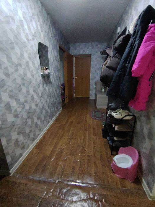 Продам 3-комн квартиру