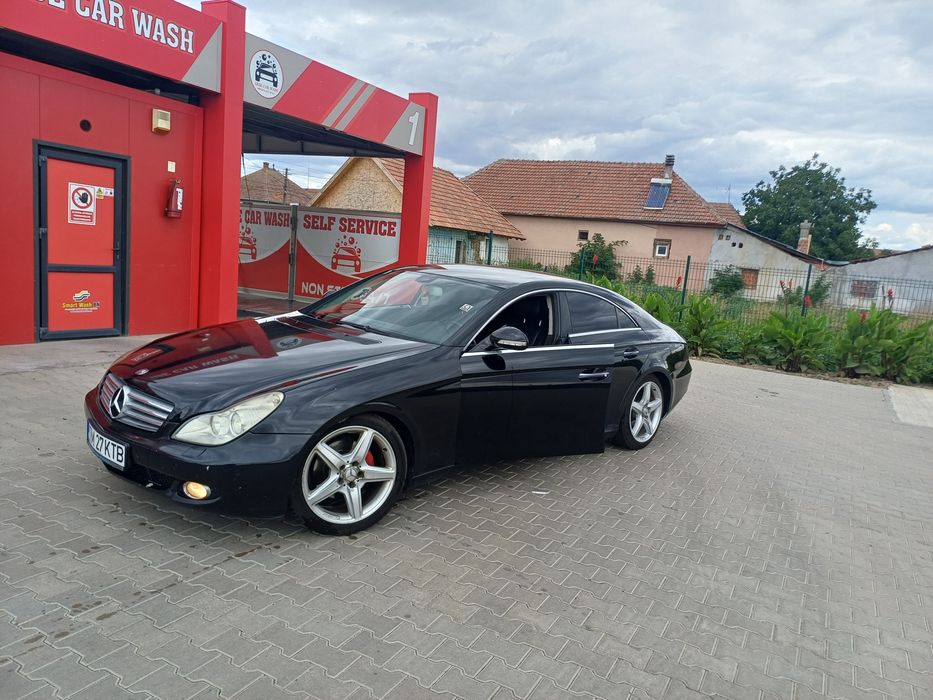 MERCEDES-BENZ CLS