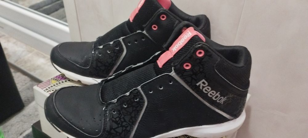 Маратонки Reebok