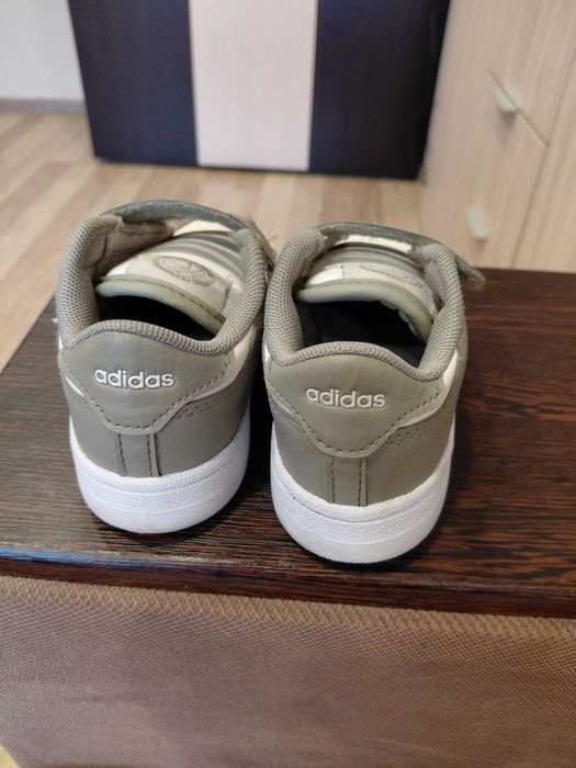 Детски маратонки-Adidas-27 н