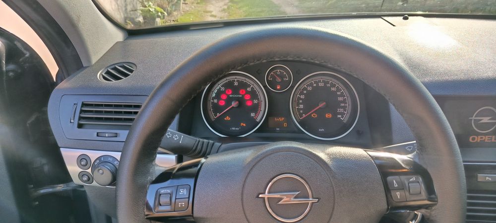 OPEL Astra 2009 — imagine 3
