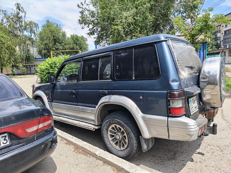 Продаётся Митсубиси Паджеро