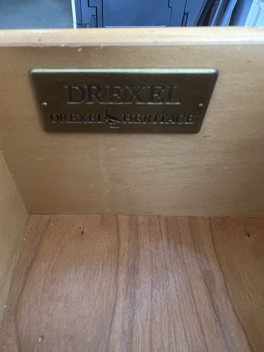 Скрин от масив  златен дъб DREXEL HERITAGE