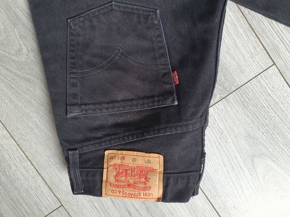 Blugi LEVI'S 521 - Marime W32 L32 (Talie 79 cm)