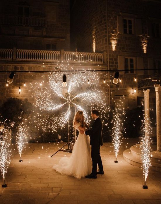 Тяжелый дым, холодные фонтаны ,дымные пузыри