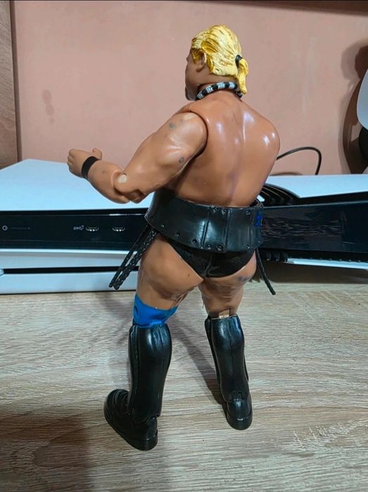 WWE Rikishi Jakks Pacific Wrestling Figure 2000 Bucuresti Sectorul 3 ...