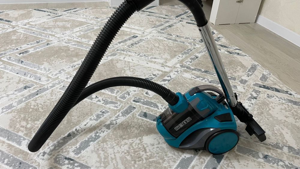 Пылесос продам продам