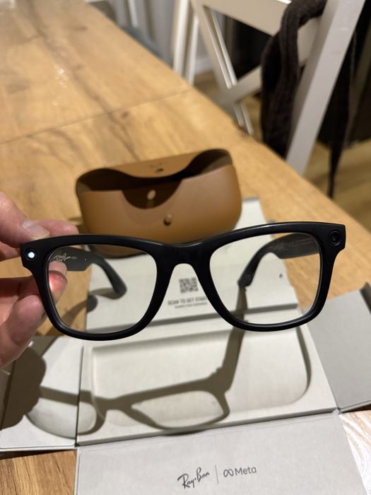 Ray ban очки meta ai ( два в одном)