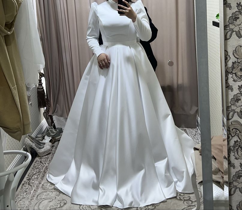 Свадебное платье