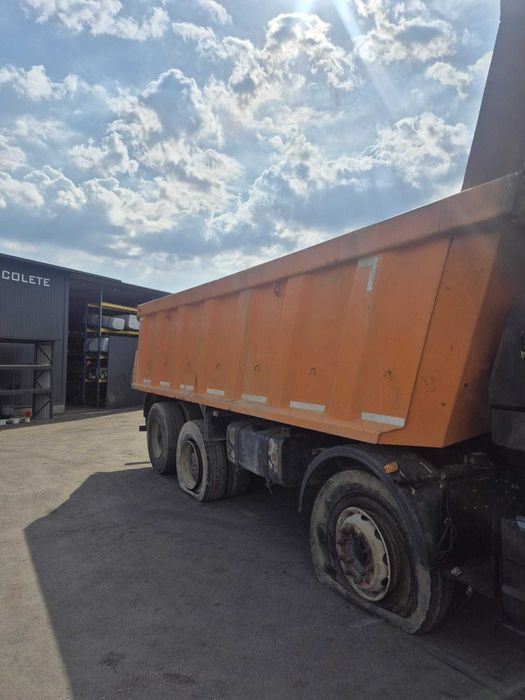 Bena camion 8x4 Özünlü