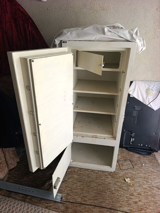 Каса сейф трезор