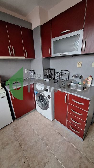 Дава се под наем Двустаен апартамент в Стара Загора, Център - 42 кв.м за 204 € - Снимка #1