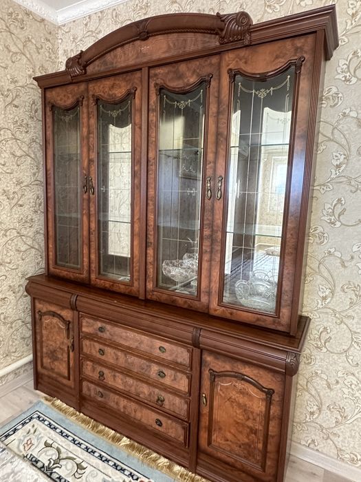 Стенка для посуды