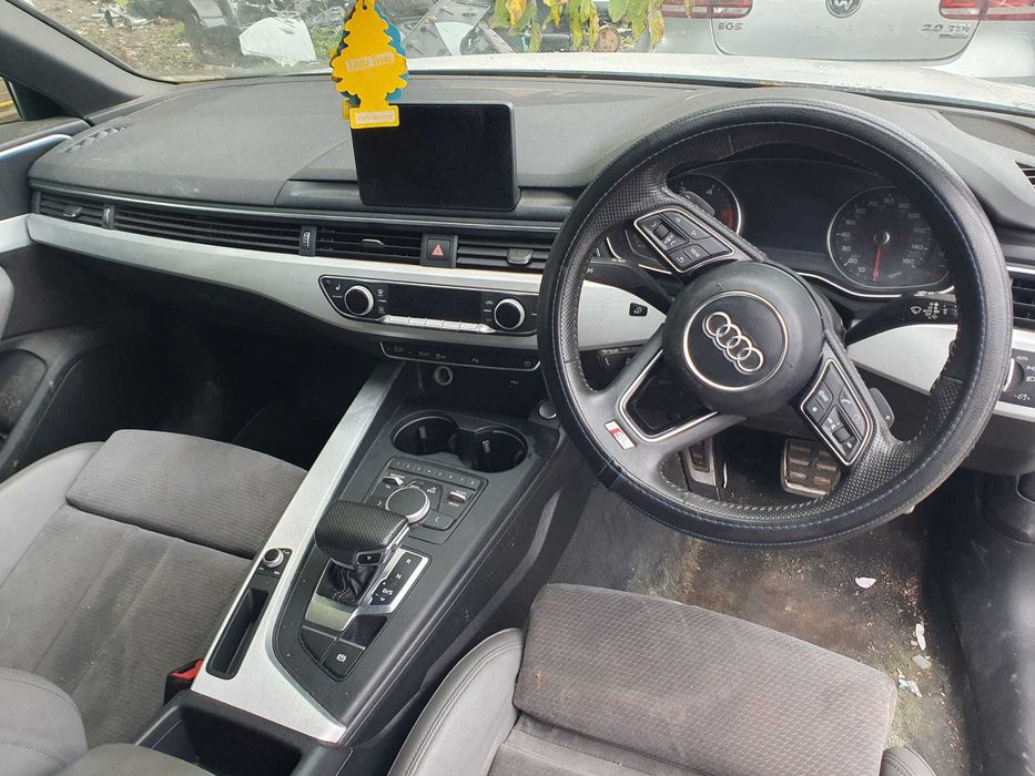 Dezmembrez Audi A4 B9 S Line 2.0 TDI S-A 2017