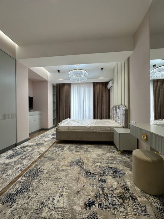 Продам ЖК Кипарис на Ц-4