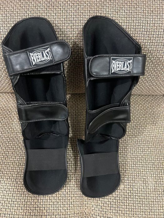 Продам футы кожаные