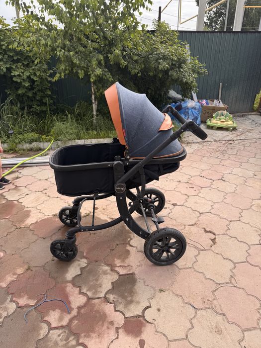 Продам большую коляску