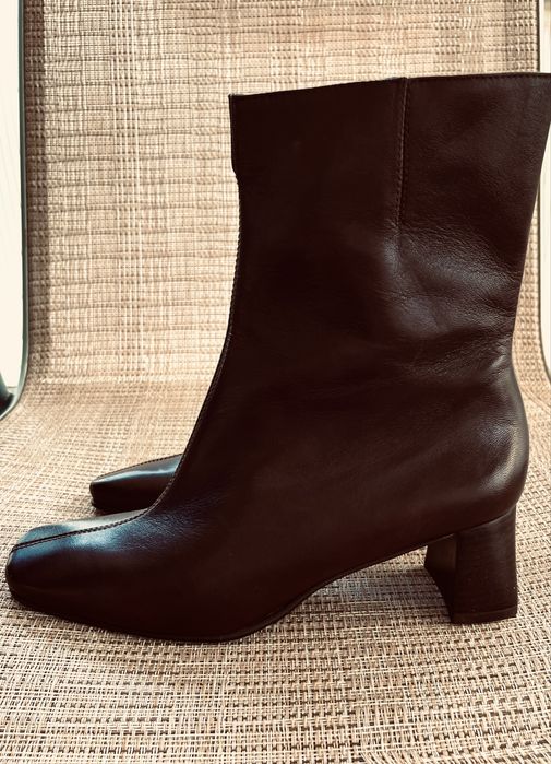 Луксозни стилни боти ETIENNE AIGNER