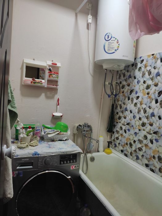 Dom sotiladi 2 xonalik 3 etej