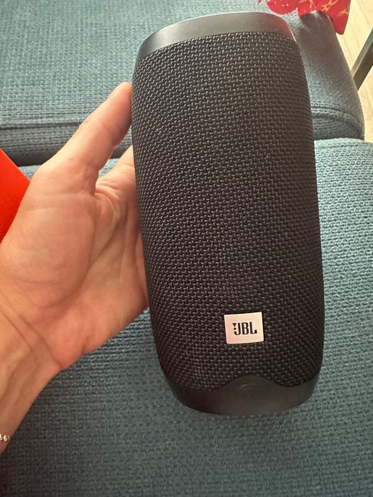 безжична  JBL TpLink 10 bluethoot колонка с гласово командване к