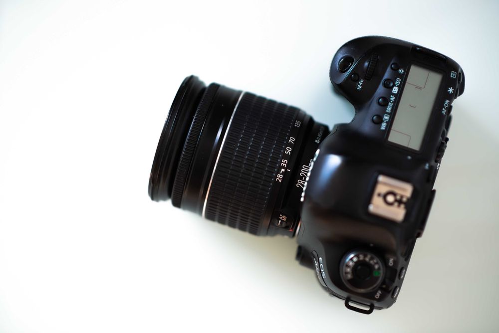 Obiectiv Canon 28-200mm EF Ultrasonic Full Frame