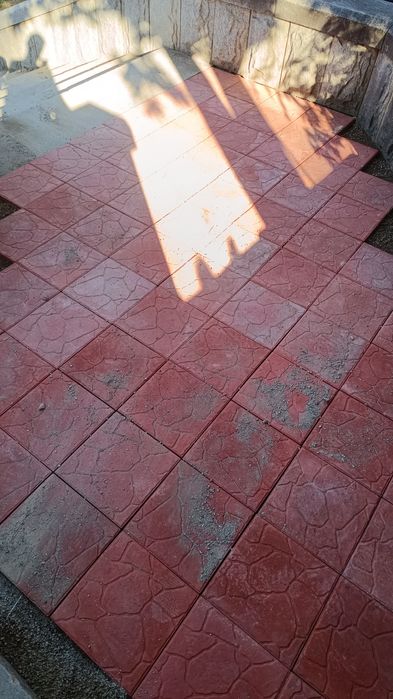 Ложим  брусчатку