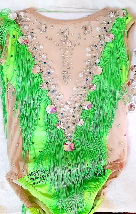 Kupalniklar badiiy gimnastika uchun