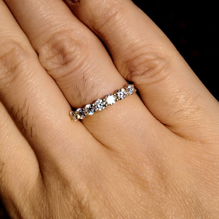 Кольцо-дорожка с бриллиантами