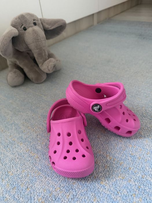 Crocs ciclam marimea C6 22-23