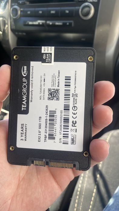 Продам ссд на 1 тб