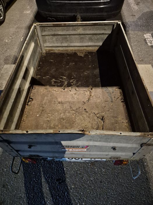 Remorca auto 400kg Înmatriculată