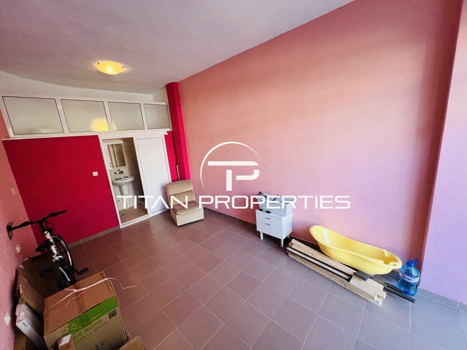 Гараж, под наем, жк Лазур