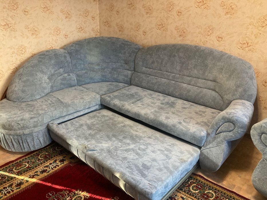 Продам диван в хорошем состоянии