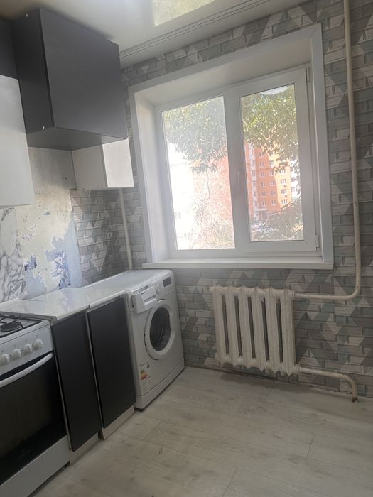 Продам 1 комн квартиру на КСК