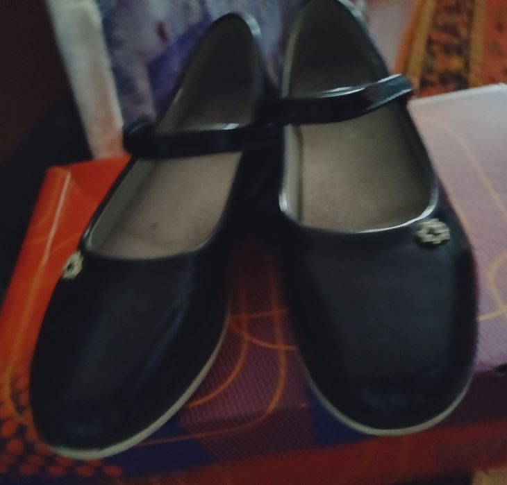 Школьные туфли за3500тг
