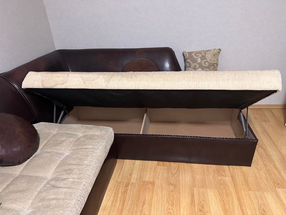 Ъглов диван-110 ЕВРО