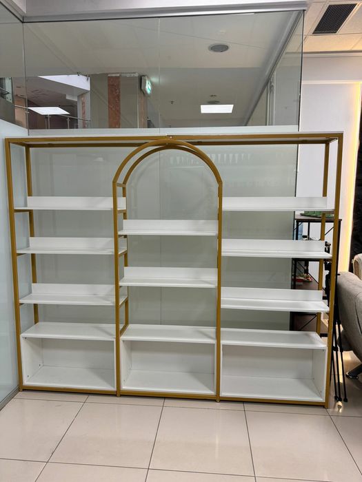 Продам почти новый