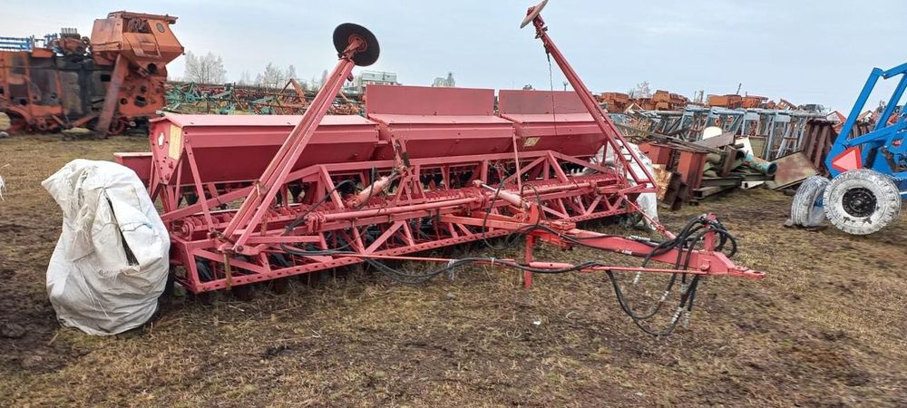 Продам сеялку в ОТС