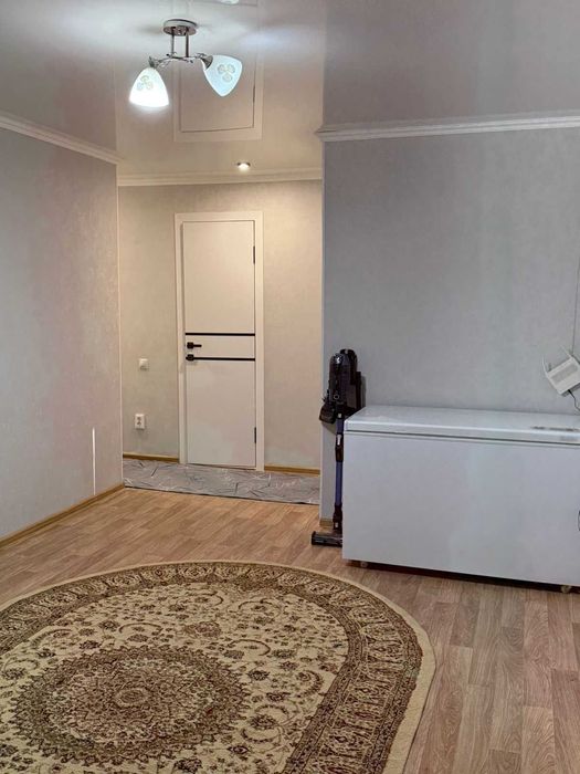 продается 3- комнатная квартира