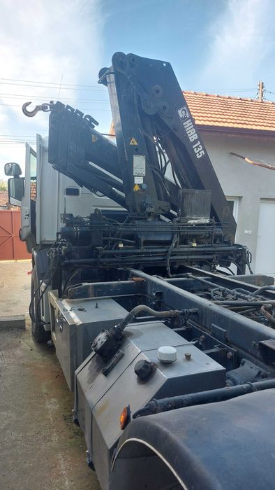 Товатен камион скания с кран