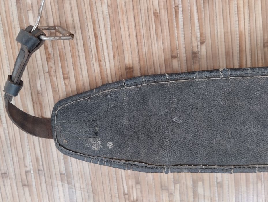 Продам кожаный .