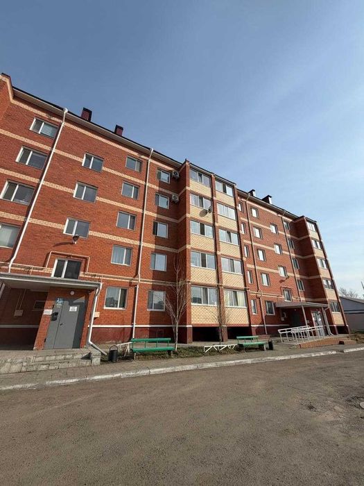 2к. 51 кв. на 2этаже в мкр.Юбилейном