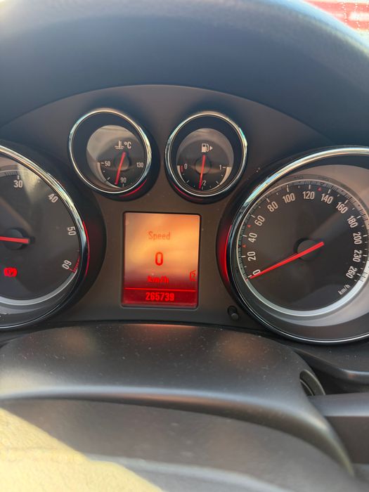 De vânzare opel insignia an 2009 , 2.0 diesel 131 cp