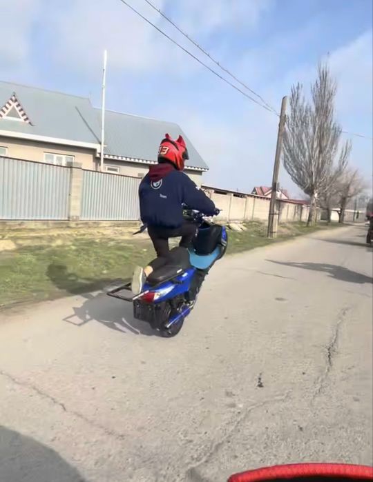 Мопед скутер м8